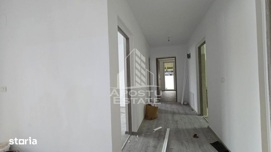 Casă cu 4 camere cu Teren 500 Mp în Șag