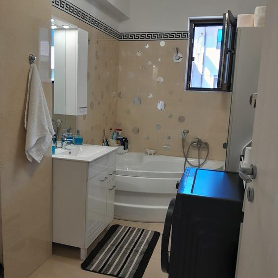 Apartament cu 2 camere decomandat în Dobroești
