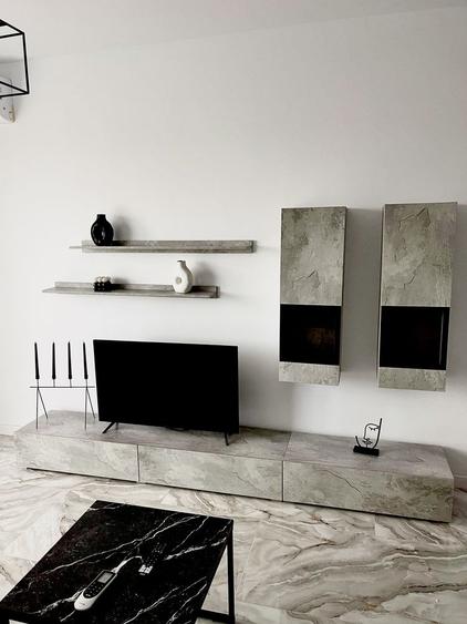Apartament cu 2 camere decomandat în Exterior Vest