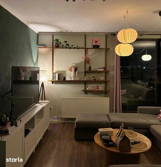 Apartament cu 3 camere, mobilat în Sud