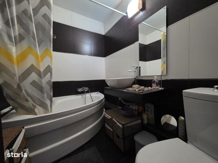 Apartament cu 3 camere de inchiriat in zona Panduri - 8