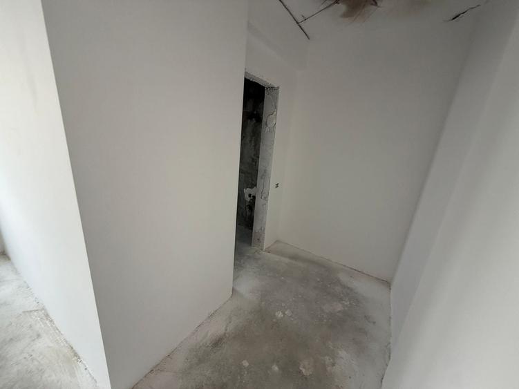 Apartament cu 3 camere decomandat în Tomis Plus
