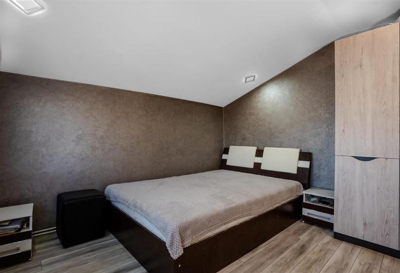 Casă cu 3 camere cu Teren 111 Mp în Tătărași