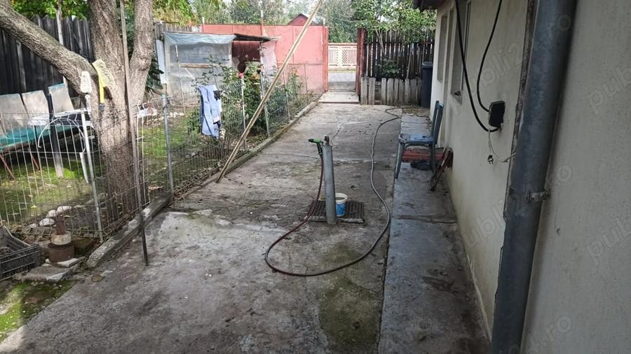 Casă cu 2 camere cu Teren 600 Mp în Titan