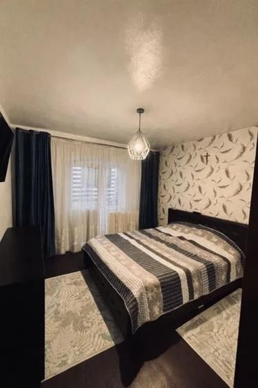 Apartament cu 3 camere decomandat în Lunca Cetățuii