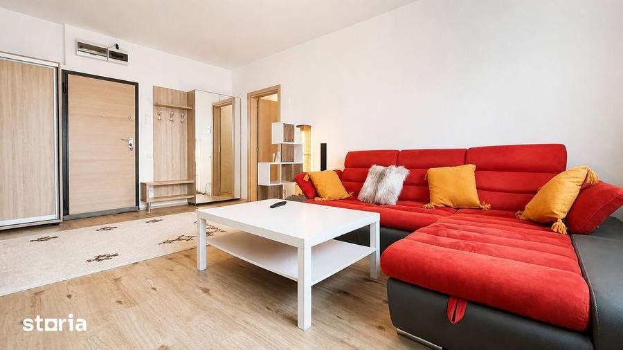 Apartament cu 3 camere, mobilat în Băneasa