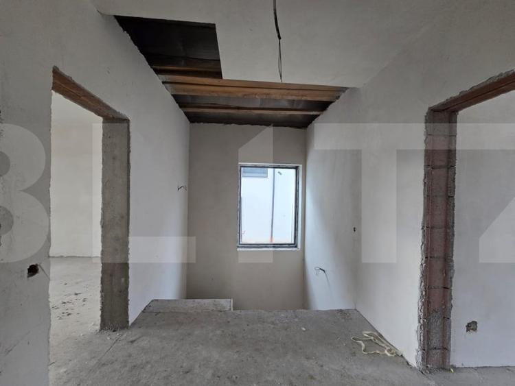 Duplex cu 4 camere cu Teren 550 Mp în Feleacu