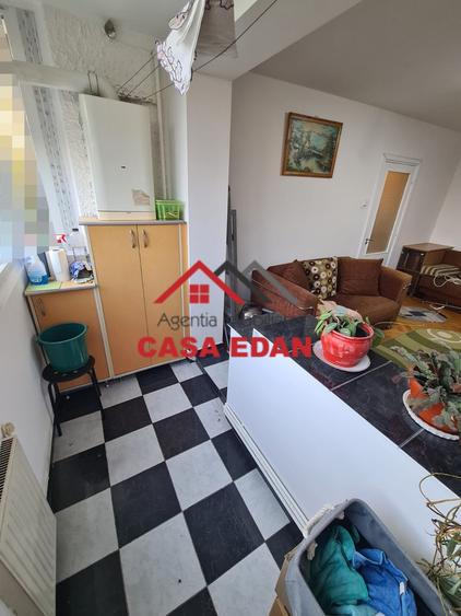 Apartament cu 2 camere semidecomandat în Câmpina