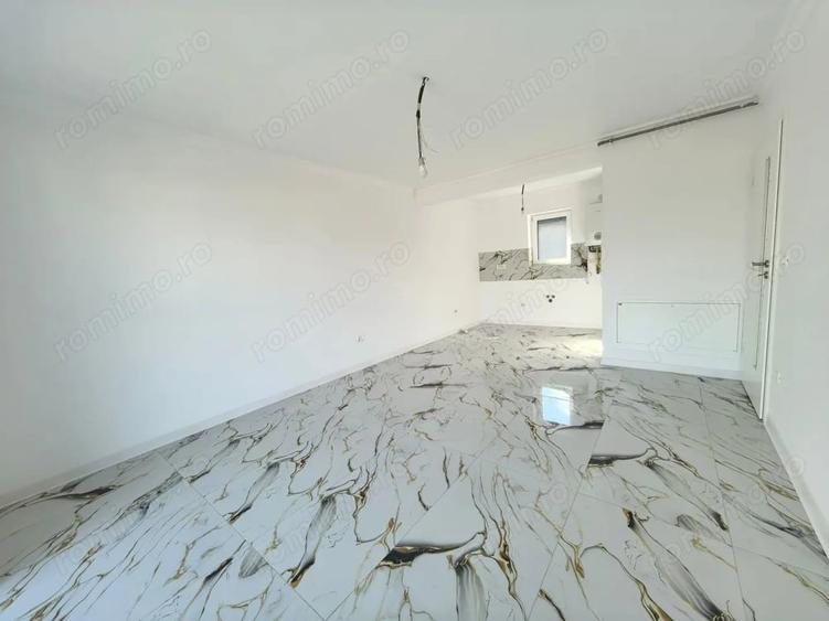 Apartament cu 2 camere decomandat în Girocului