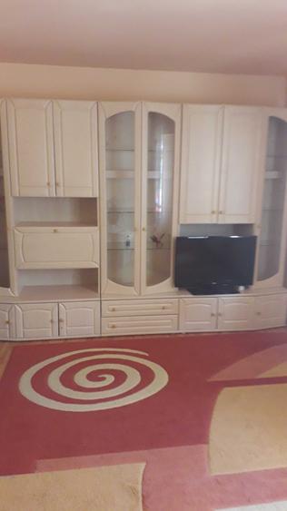 Apartament cu 2 camere decomandat în Carpați 2