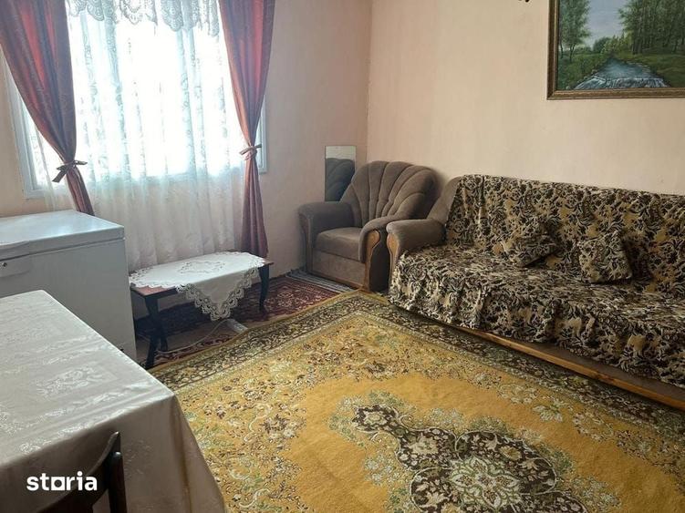 Casă cu 4 camere cu Teren 3538 Mp în Matca