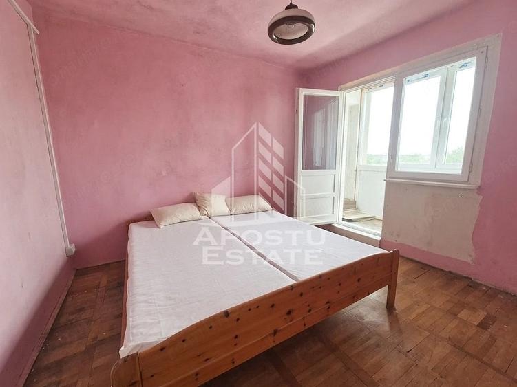 Apartament cu 2 camere semidecomandat în Central