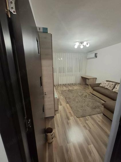 Apartament cu 2 camere decomandat în Rogerius