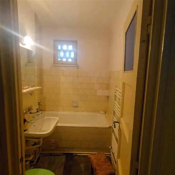 Apartament cu 2 camere semidecomandat în Apollo