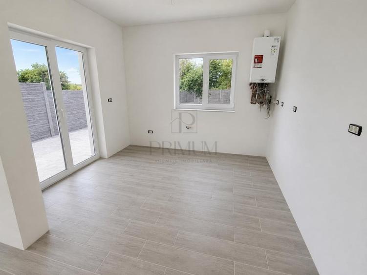 DUPLEX LA CHEIE - LA ASFALT - 4 CAMERE - 415 MP TEREN - 1