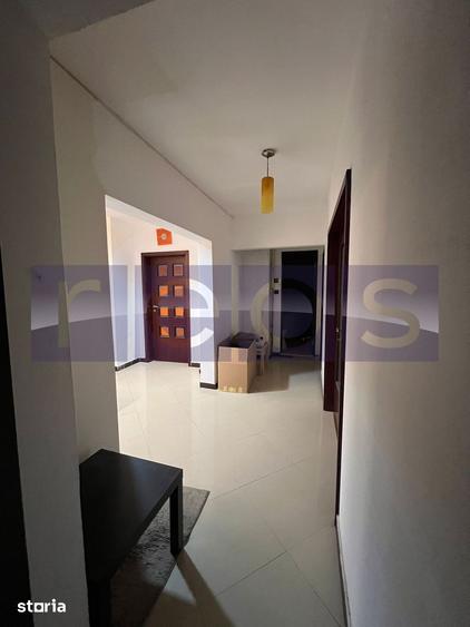 Apartament cu 4 camere în Nerva Traian