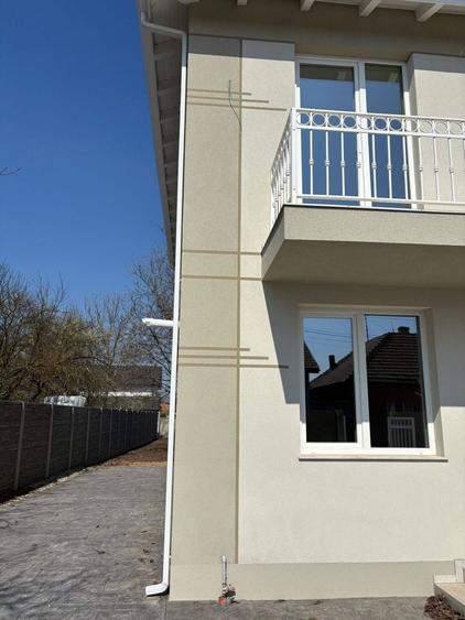 Casă individuală cu 4 camere decomandat cu Teren 501 Mp în Moșnița Veche