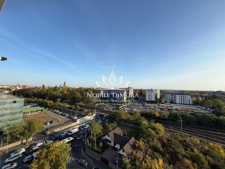 Apartament cu 2 camere semidecomandat, mobilat în Central