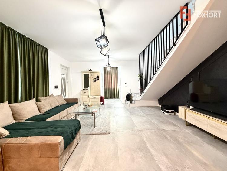 Duplex cu 4 camere cu Teren 276 Mp în Bucovăț (Remetea Mare)