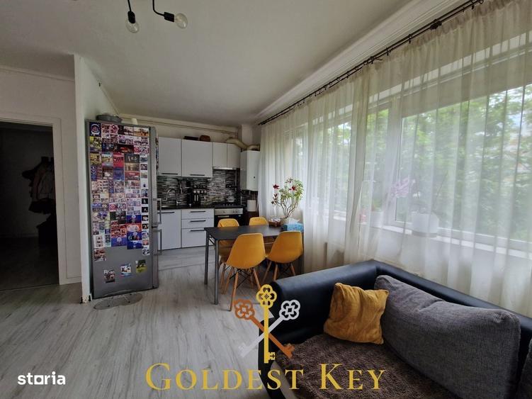 Apartament generos cu 2 camere, balcon si parcare BACIU zona Petrom - 5