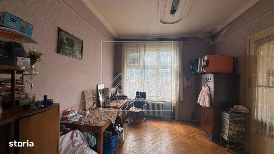 Apartament langa P. Sub Arini - 5 camere, 102 mp - 7