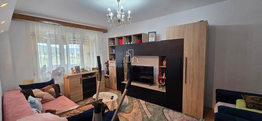 Se vinde apartament cu 2 camere, zona Mihai Viteazu - 2