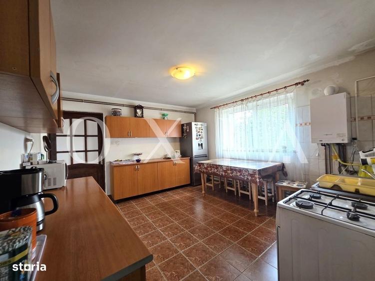 Casă cu 3 camere în Ghiroda