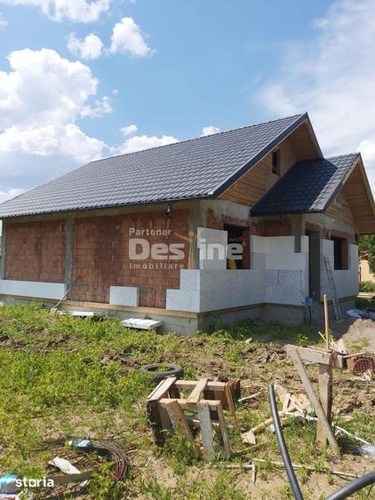 Casa moderna de vanzare | Zona LUNCA CETATUII | 3 camere, decomandat - 4