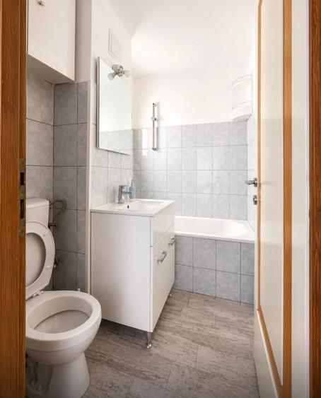 Vand apartament 2 camere - 2