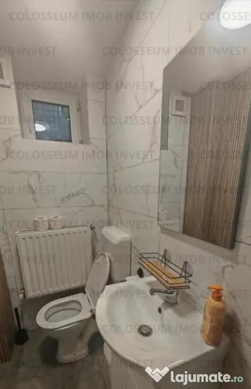 Apartament cu 2 camere semidecomandat în Centrul Istoric
