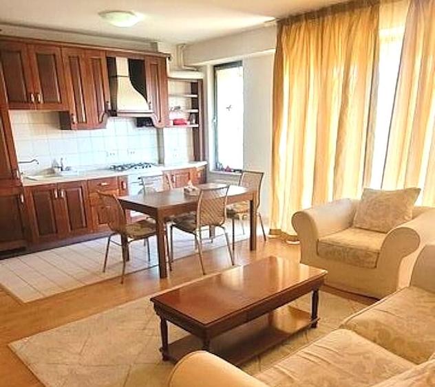 Apartament cu 2 camere semidecomandat, mobilat în Ștefan cel Mare