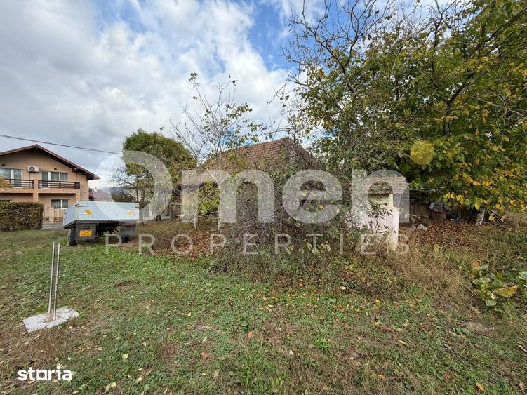 Casă cu 4 camere cu Teren 1350 Mp în Recea