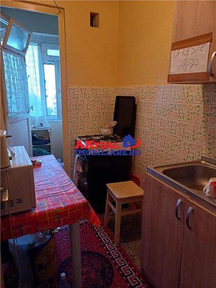 Vanzare 2camere 37mp,etaj 4 din 4 Rahova-Sos Salaj - 9