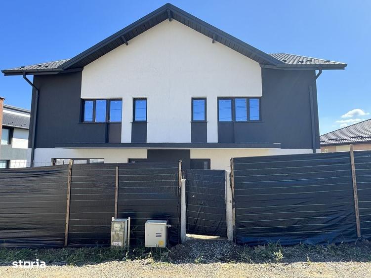Casă cu 3 camere cu Teren 250 Mp în Bucium