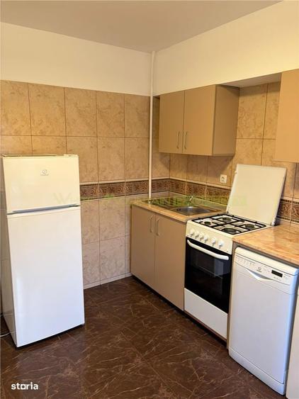 Apartament cu 2 camere, mobilat în Libertății