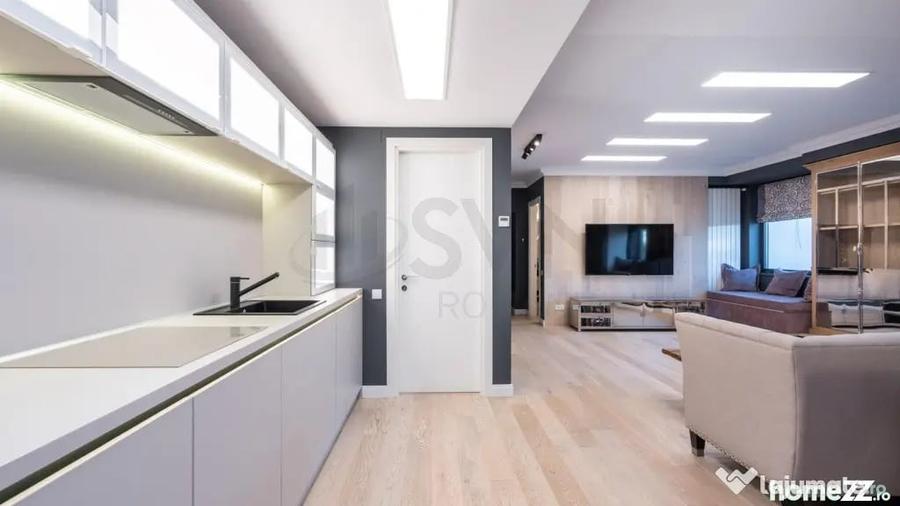 Apartament cu 3 camere semidecomandat în Dorobanți