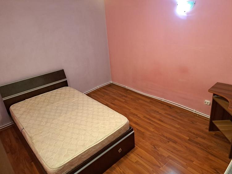 Casă cu Teren 600 Mp în Giurgiului