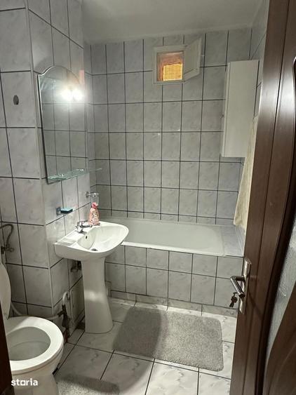 Apartament cu 2 camere în Complex Studențesc