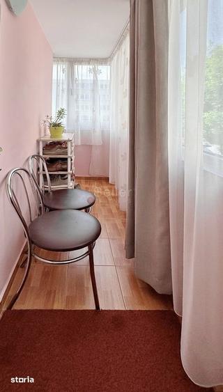Apartament cu 4 camere în Dârste