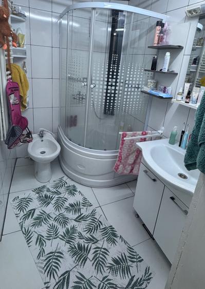 Casă cu 3 camere în Central