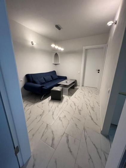 Apartament cu 2 camere decomandat în Lazaret