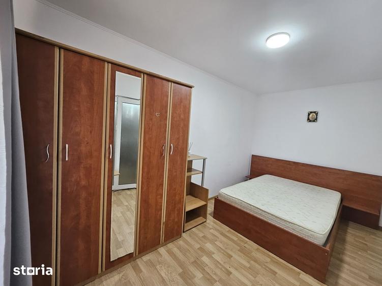 Apartament cu 3 camere nedecomandat în Central