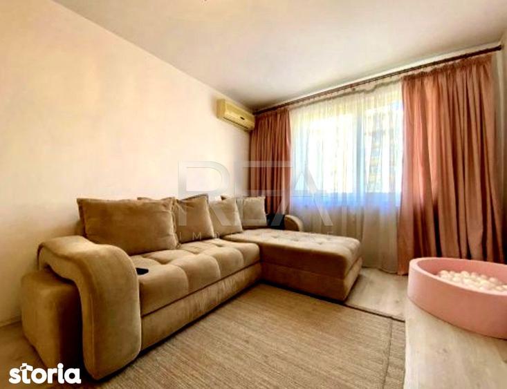 Apartament cu 3 camere semidecomandat, mobilat în Pantelimon