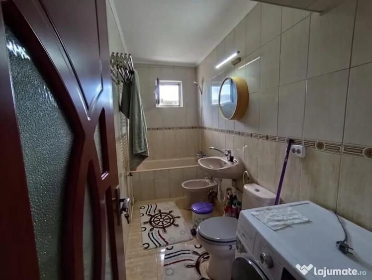 Apartament cu 2 camere nedecomandat în Central