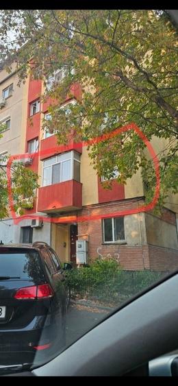 Apartament cu 2 camere decomandat în 1 Mai