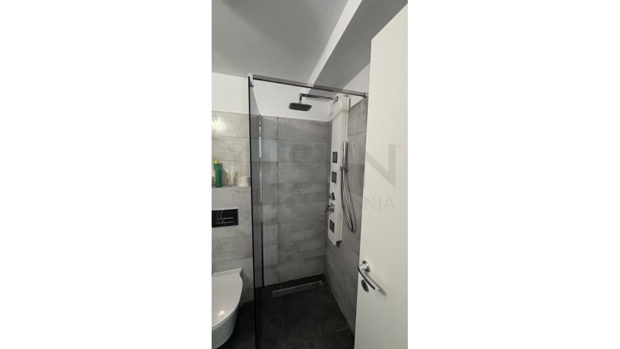 Apartament cu 3 camere decomandat, mobilat în Sisești