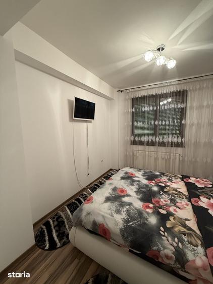 Apartament cu 3 camere în Negru Vodă