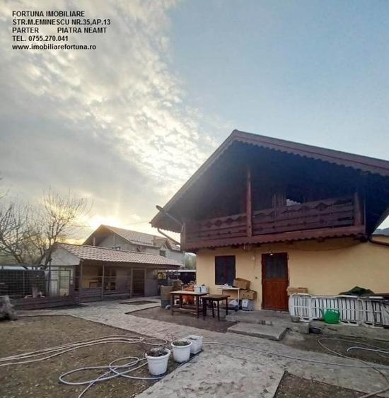 Casă individuală cu 7 camere cu Teren 2000 Mp în Exterior Vest
