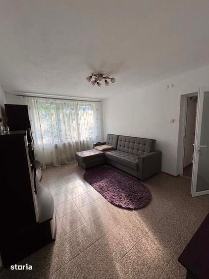 Inchiriez apartament 2 camere, zona 9 mai - 3