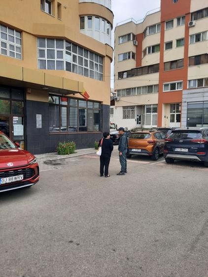 Spațiu comercial, de 40 mp, în Central